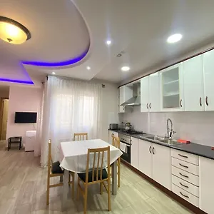 Apartamento Entire New 20' From Barcelona, Sabadell